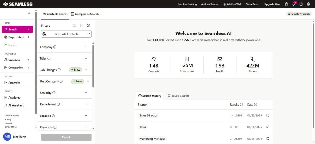 Seamless.AI real-time contact search dashboard